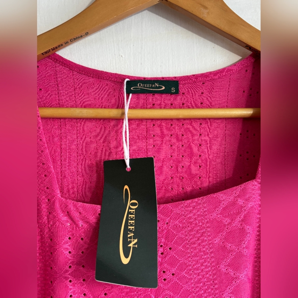 Pink Sleeveless Tank Top - Picture 2 of 7
